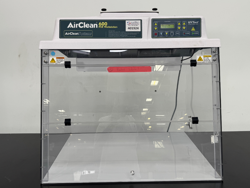 Image of AirClean 600 PCR Workstation